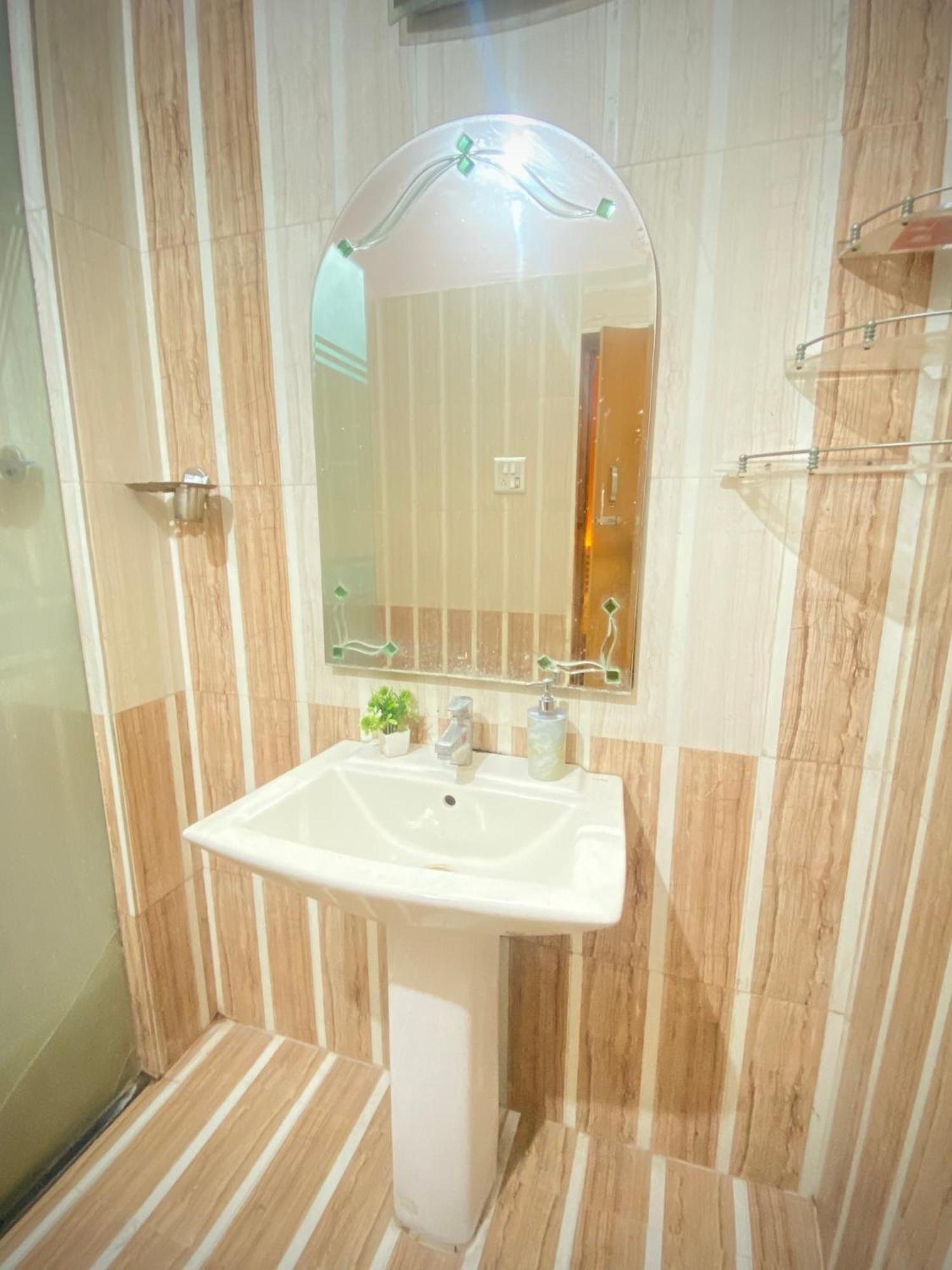 Rudra_Homestay Benares Buitenkant foto