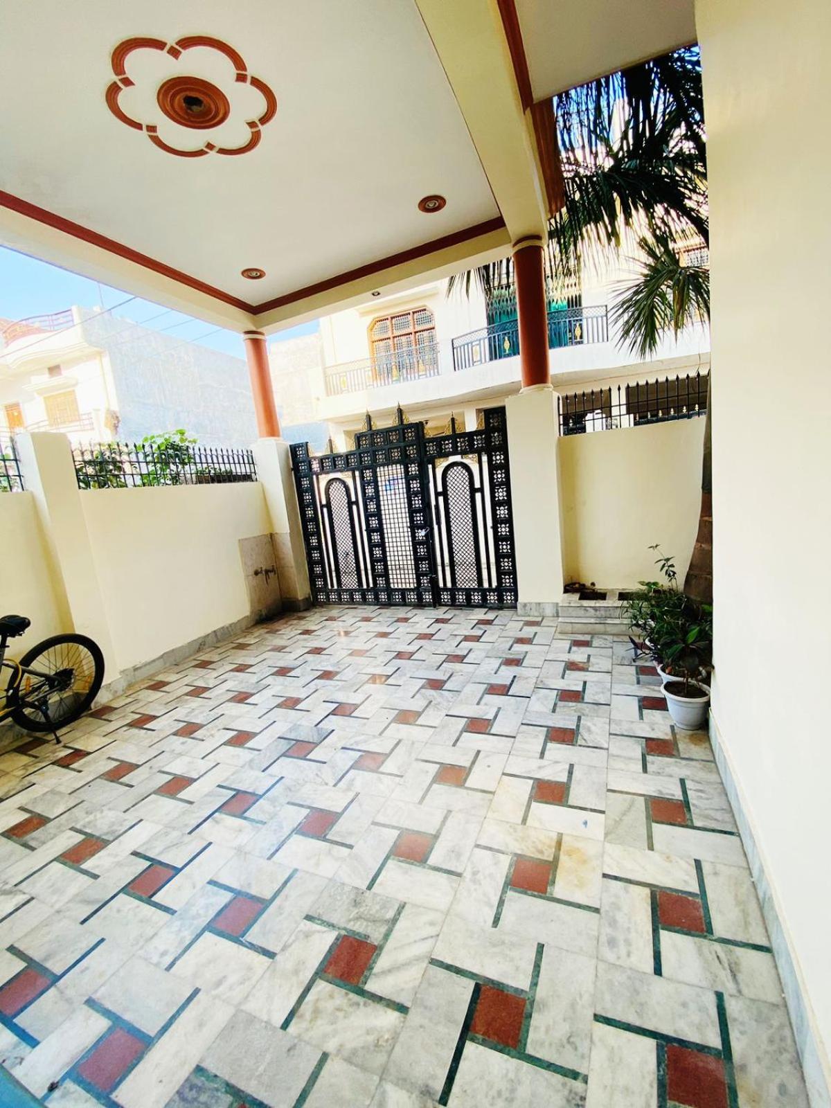 Rudra_Homestay Benares Buitenkant foto