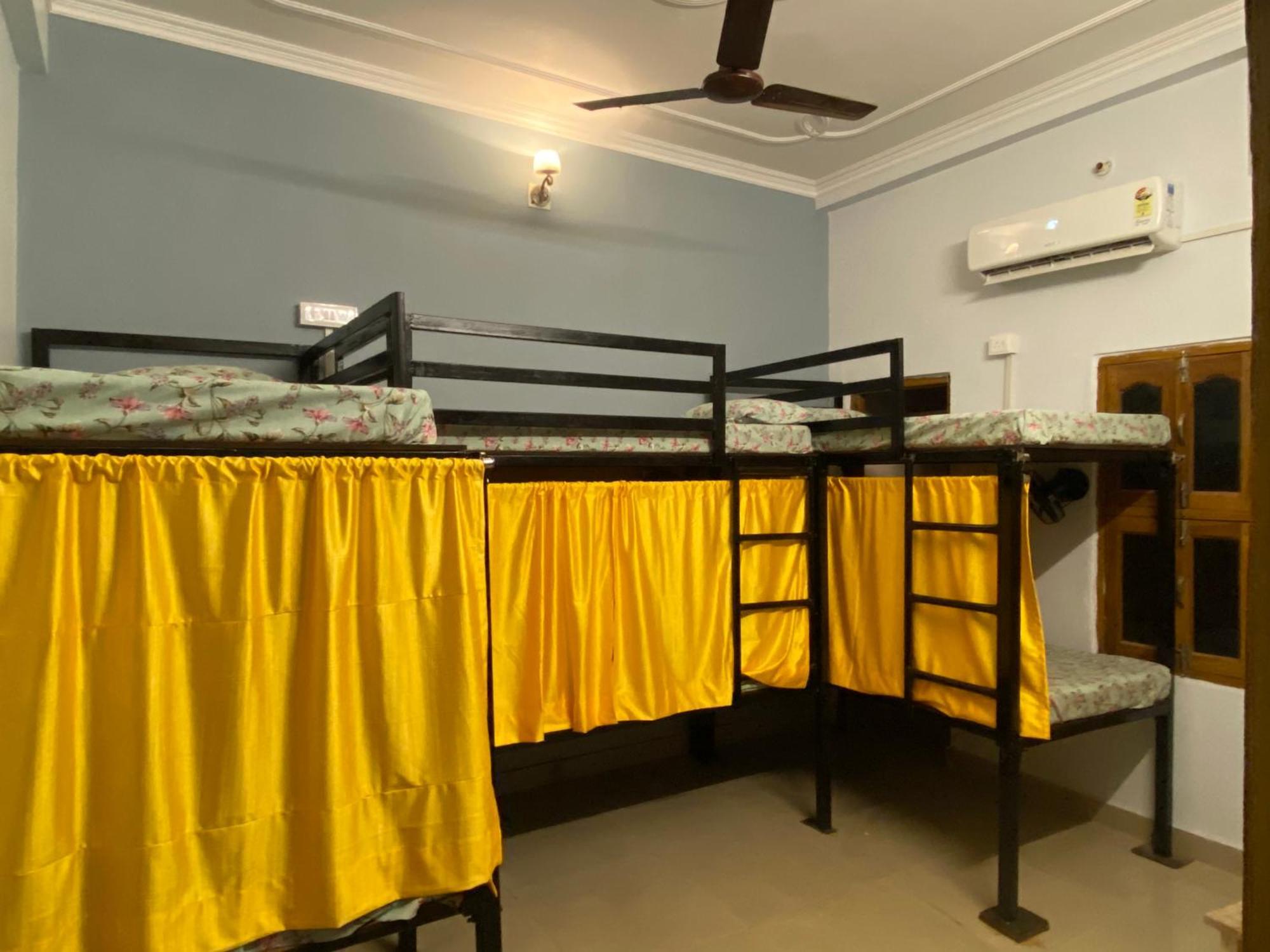 Rudra_Homestay Benares Buitenkant foto