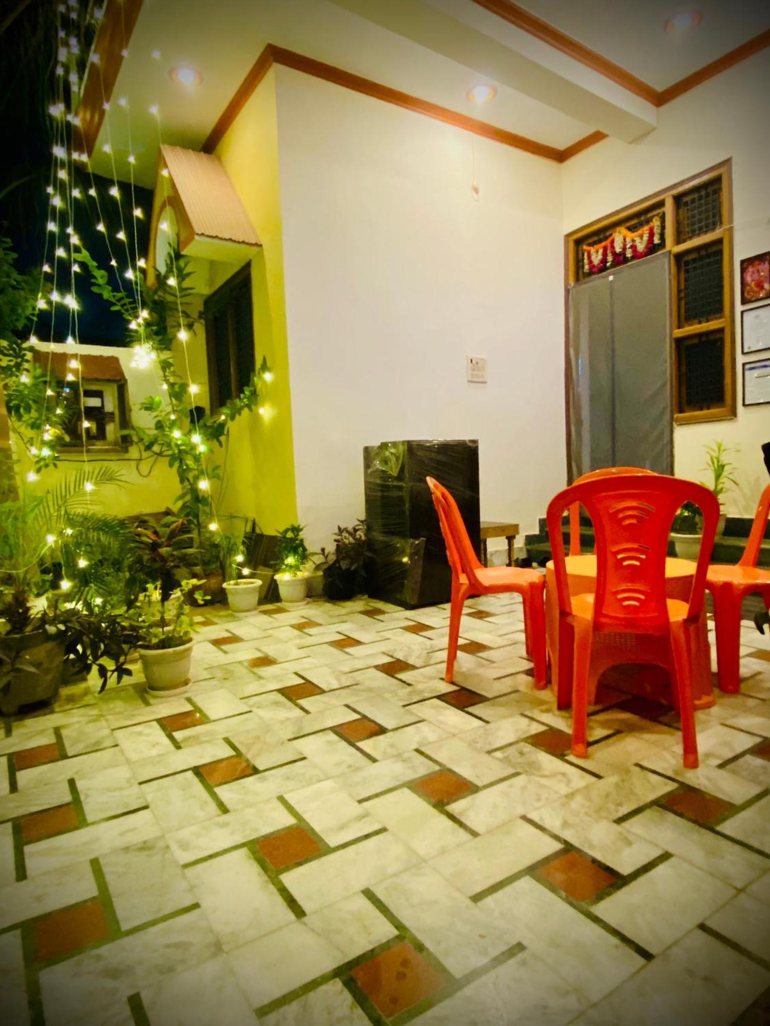 Rudra_Homestay Benares Buitenkant foto