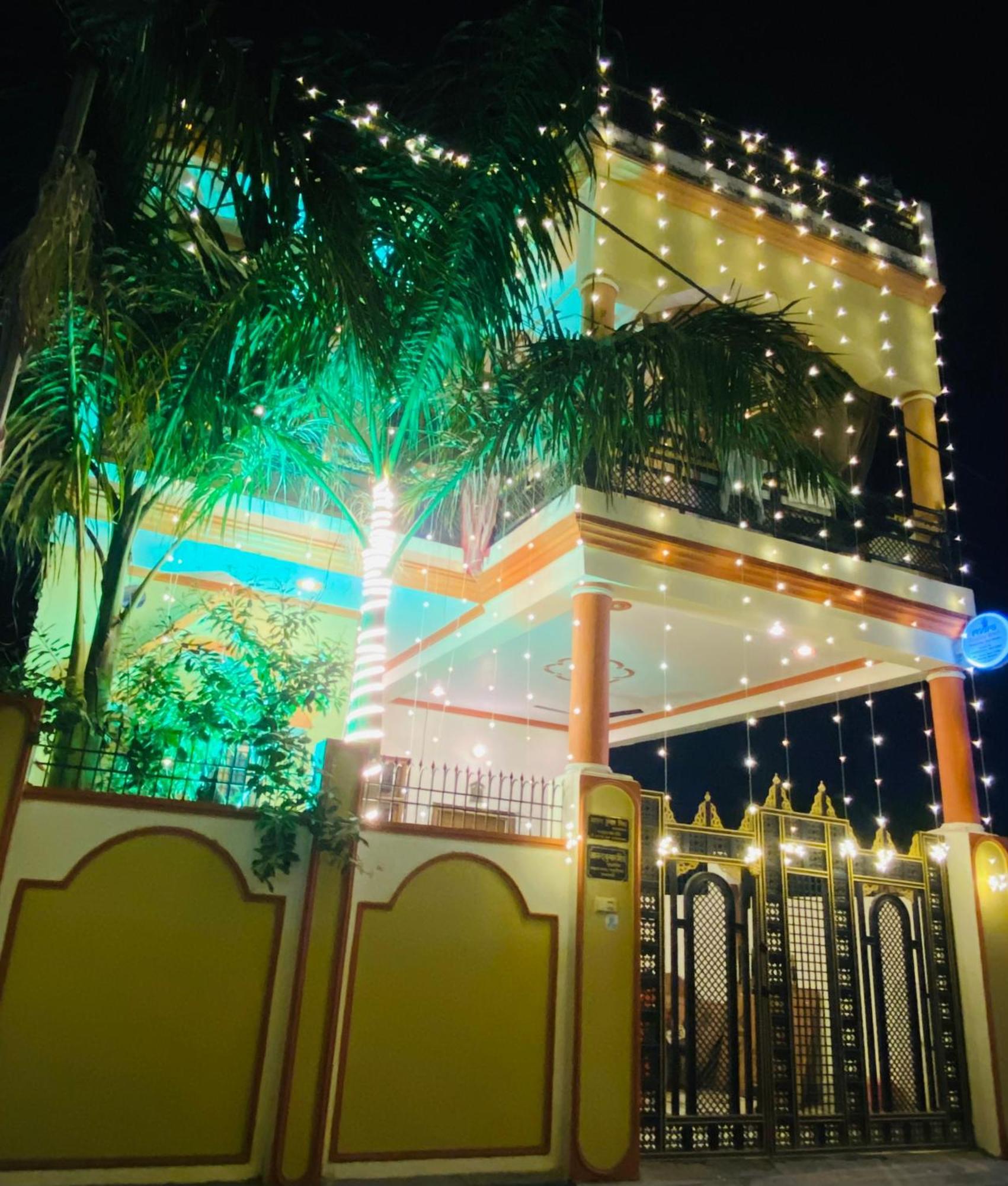 Rudra_Homestay Benares Buitenkant foto